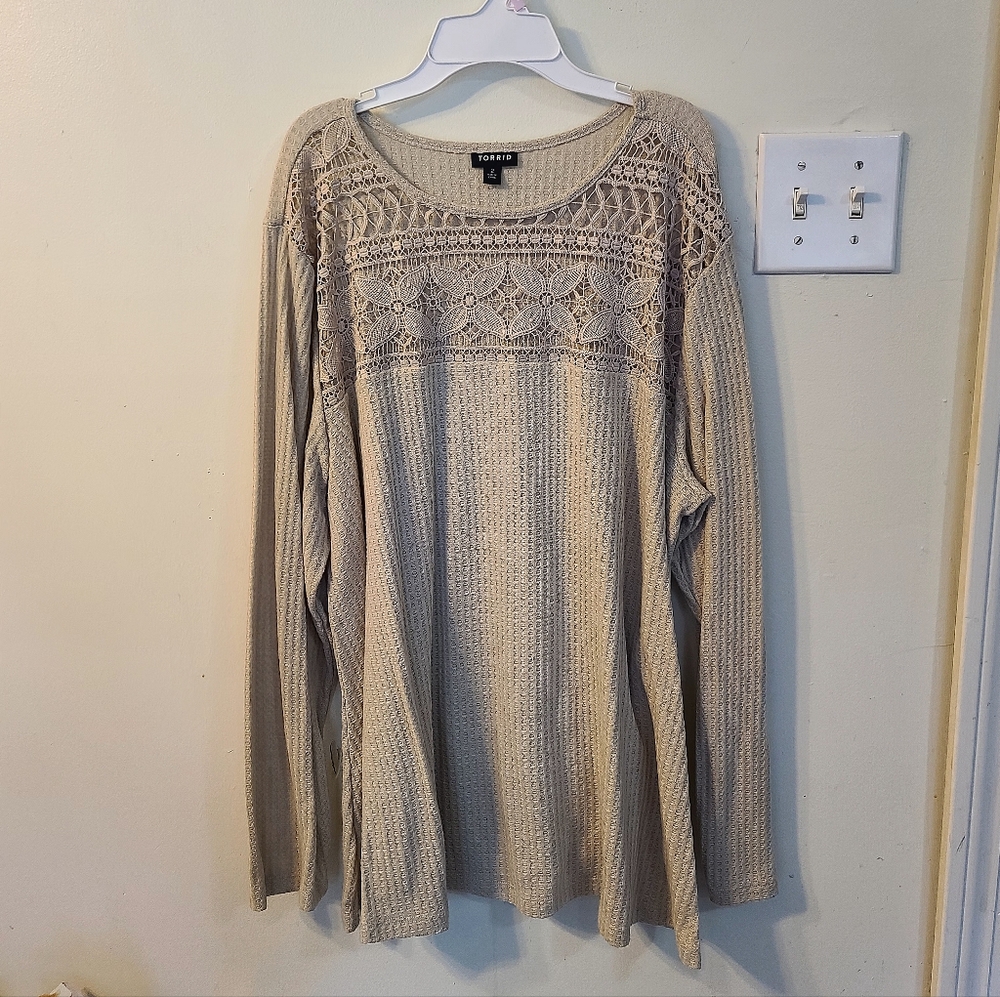 Torrid Sz 2x Waffle Knit Lace Top